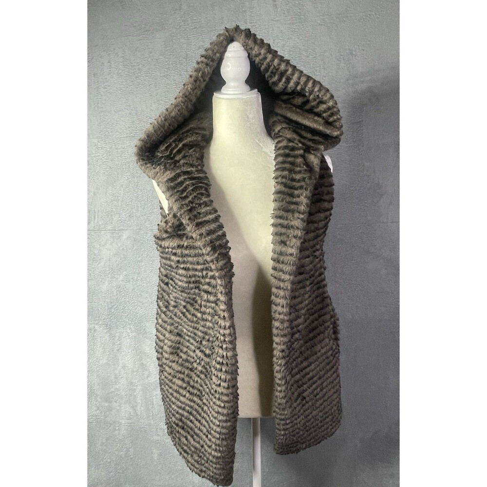 Tahari Women's Faux Fur Vest Size S Fur Hooded Vest Mobwife Italian Glam - Picture 3 of 13